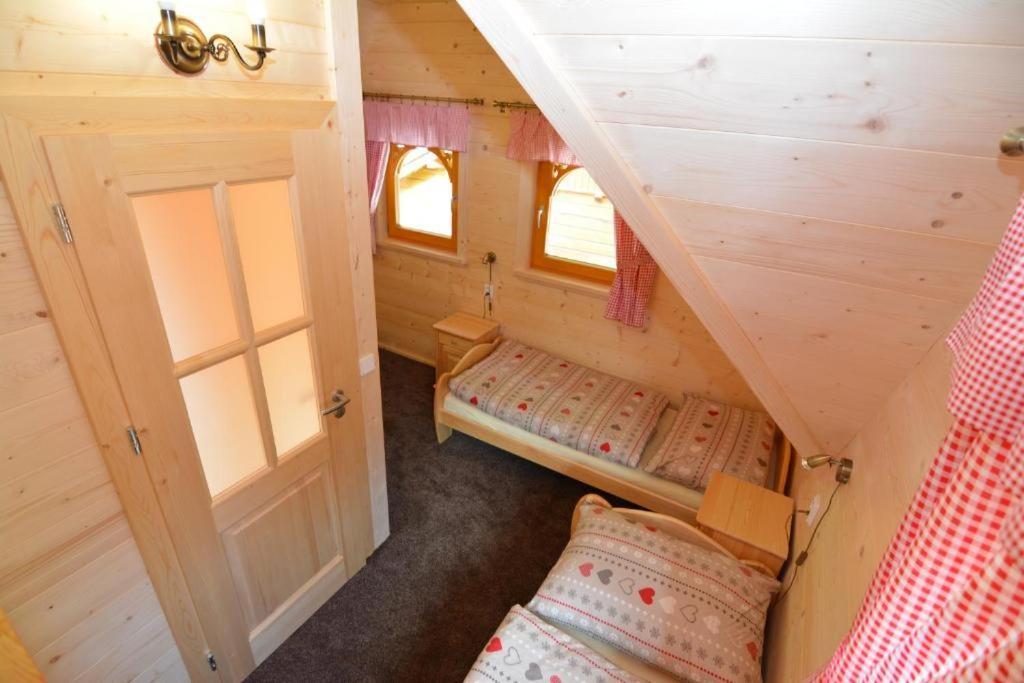 Chalets Adriana Демановска Долина Екстериор снимка
